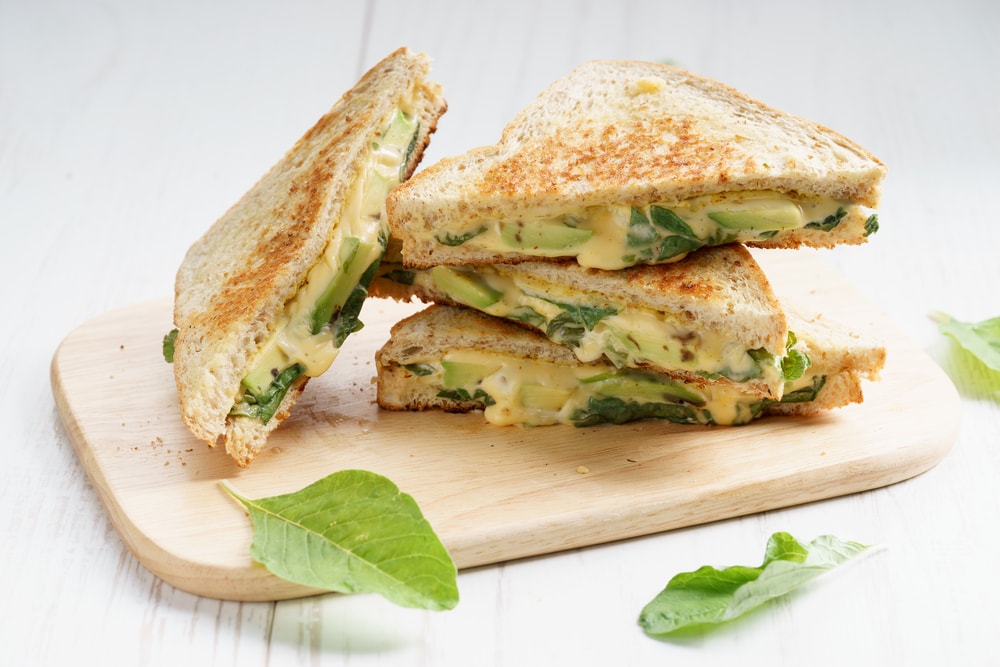 Avocado Spinach and Cheese Sandwich Recipe